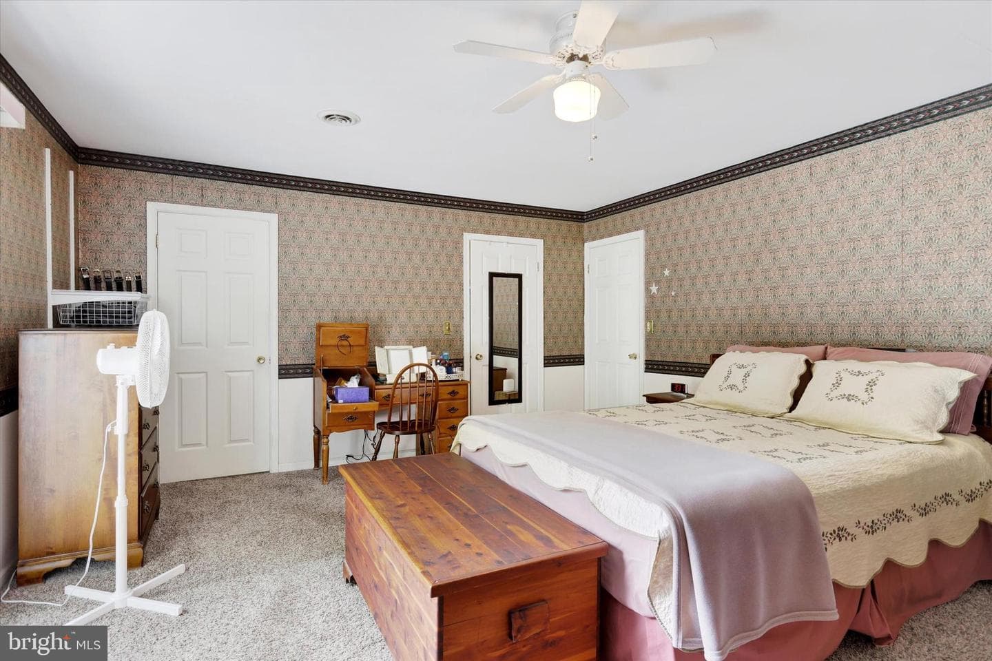 610 Westover Road photo 23