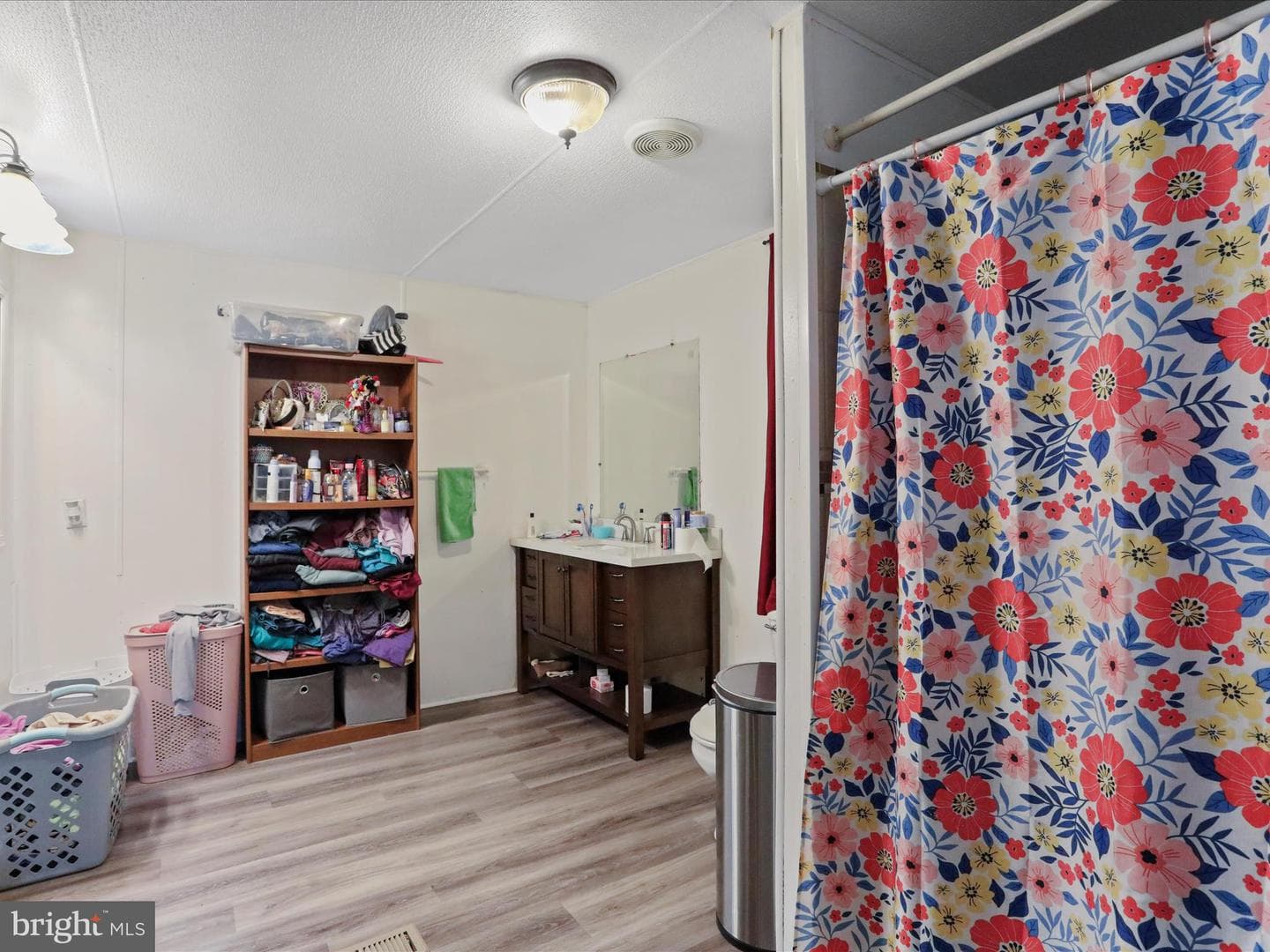 1685 Liberty Drive photo 18