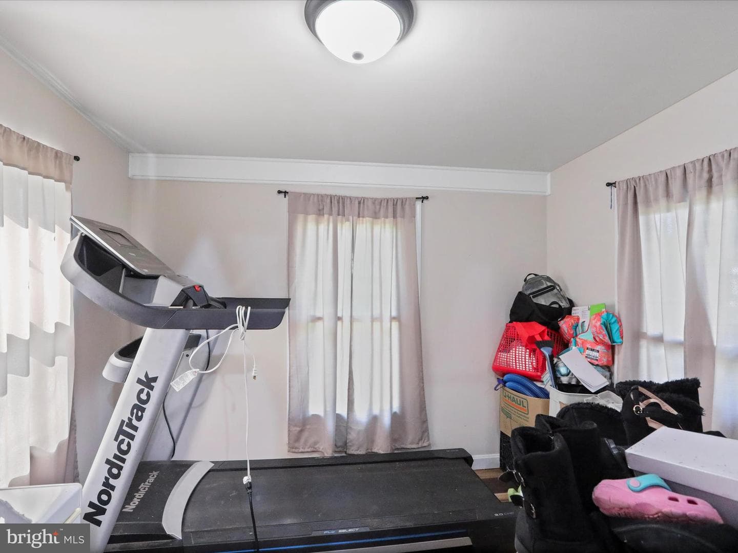 1685 Liberty Drive photo 25