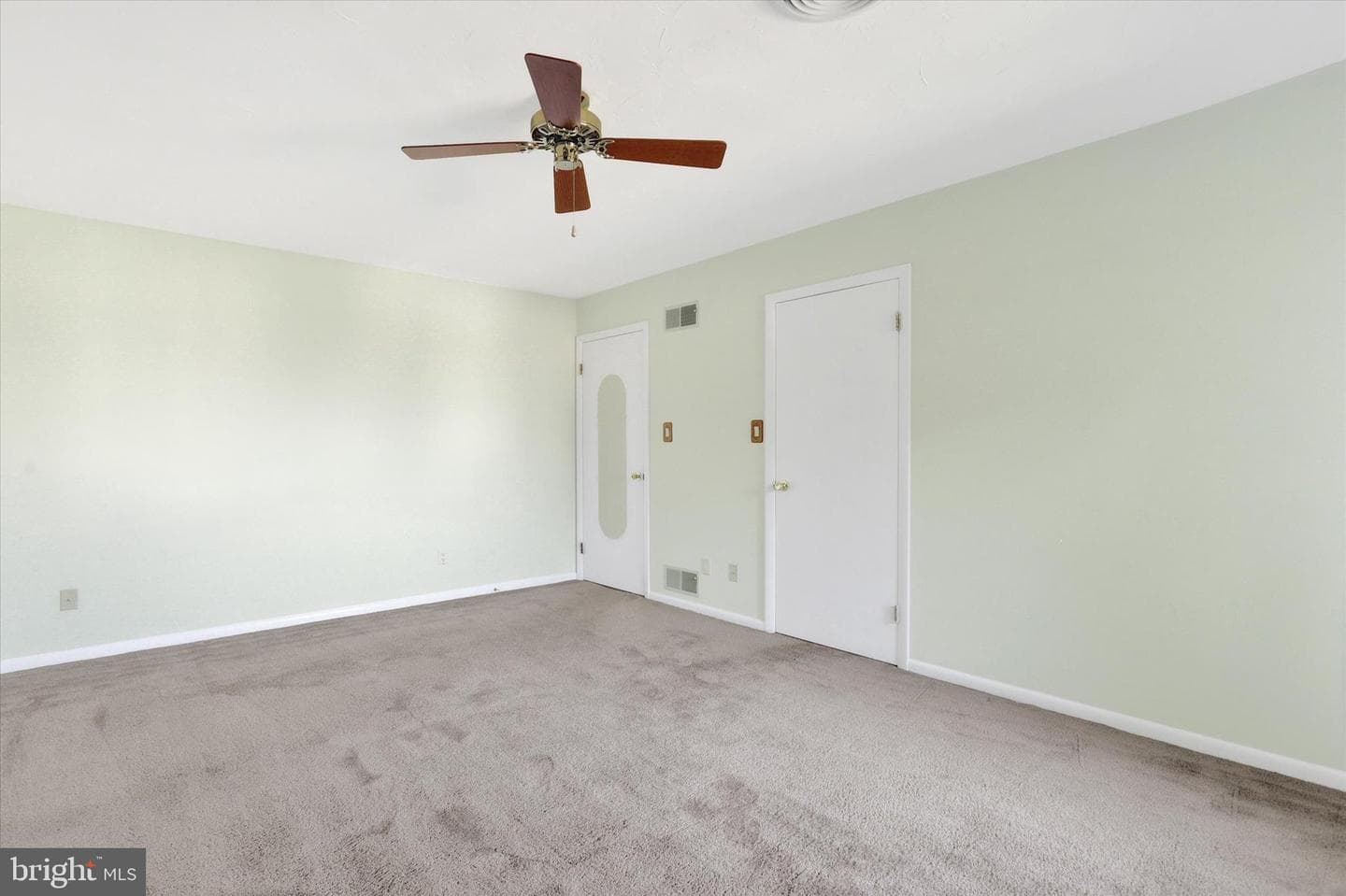 5860 Fairway Drive W #4 photo 20
