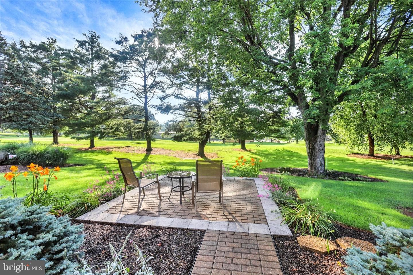 5860 Fairway Drive W #4 photo 3
