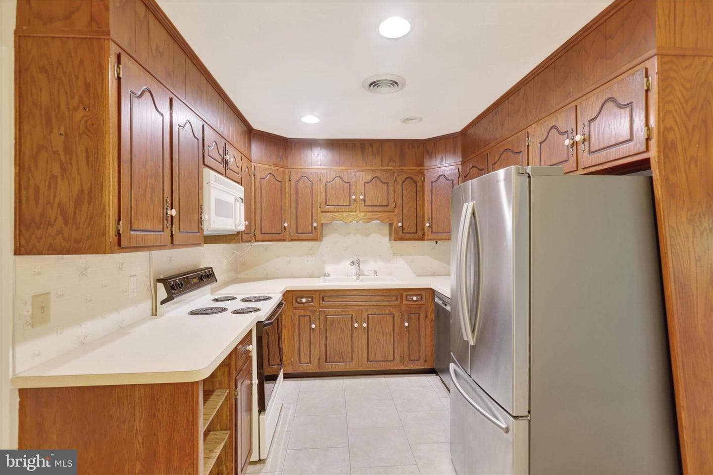 5860 Fairway Drive W #4 photo 7