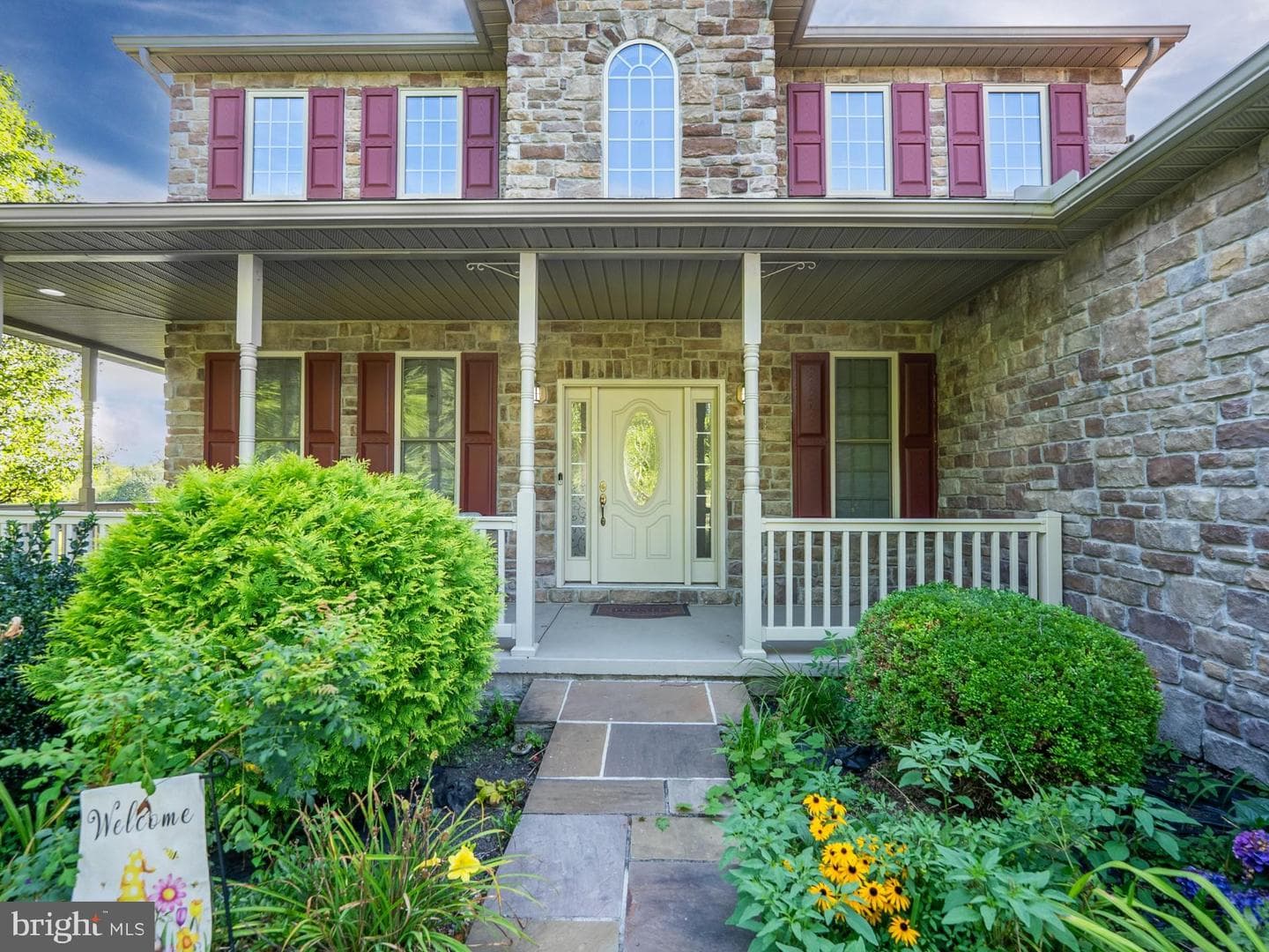 1458 Highfield Court photo 4