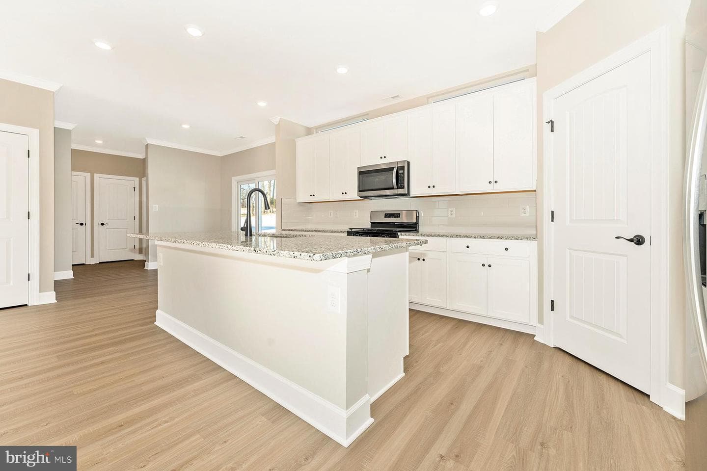 430 Abigail Avenue photo 11