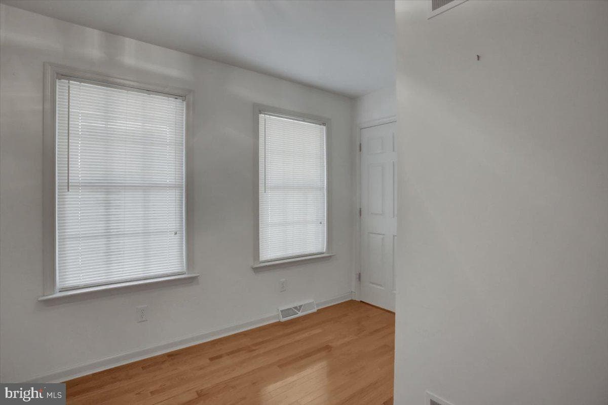822 Lindia Road photo 10