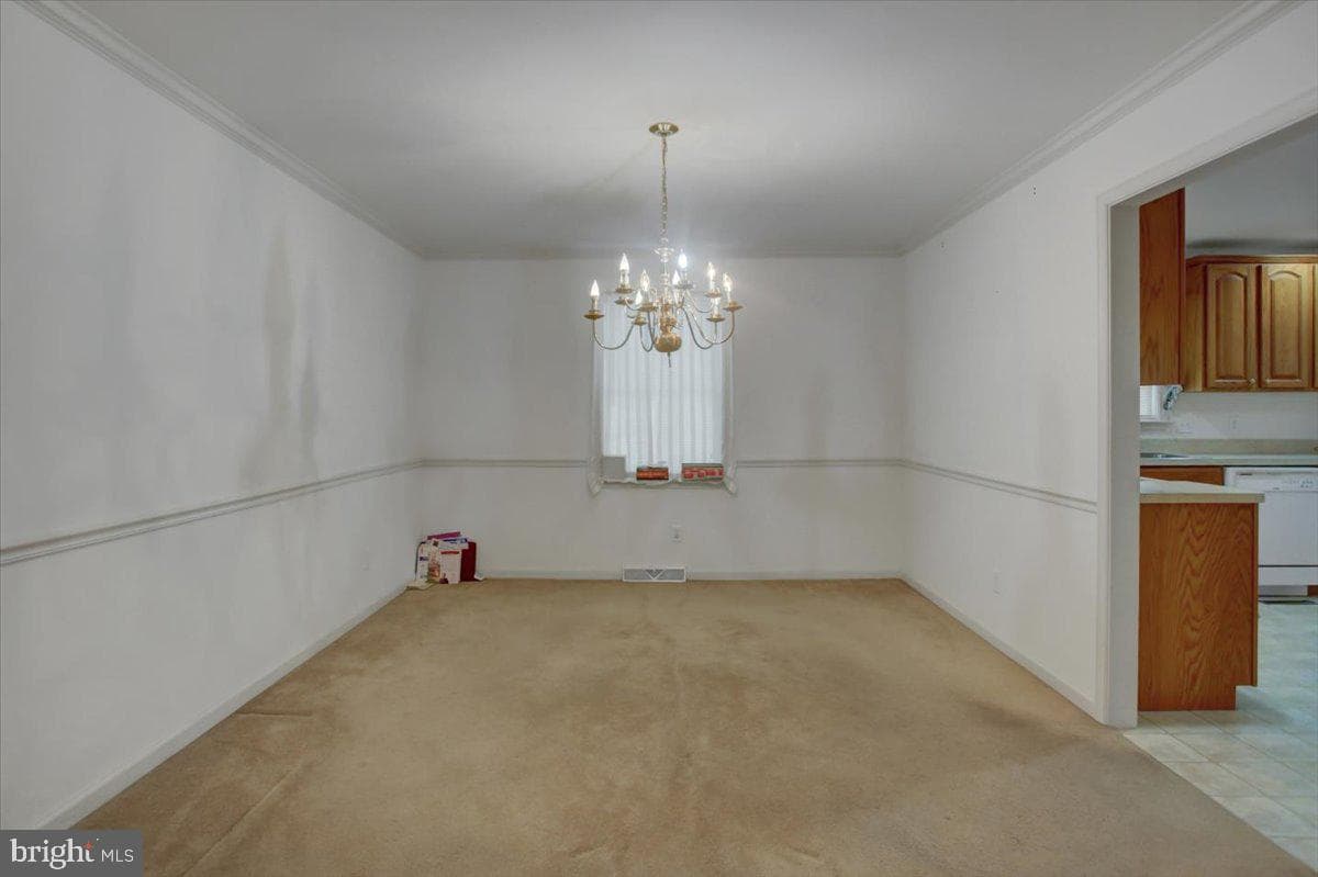 822 Lindia Road photo 13