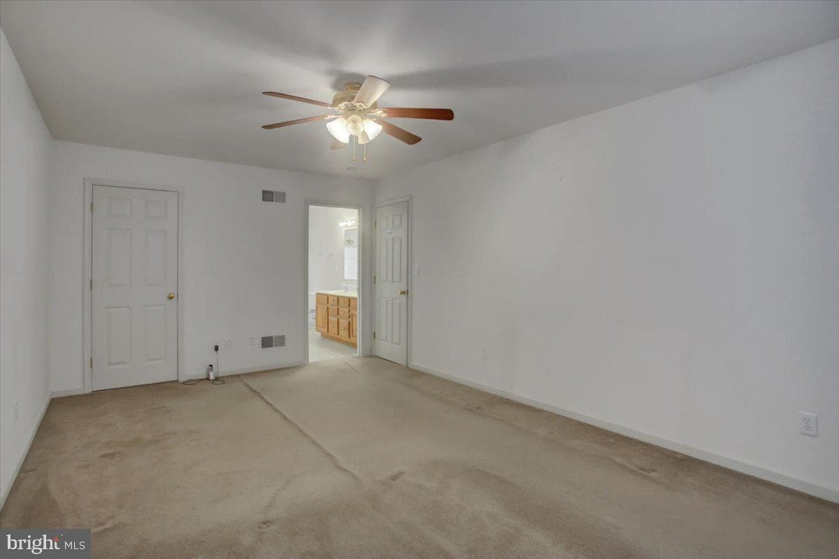 822 Lindia Road photo 32