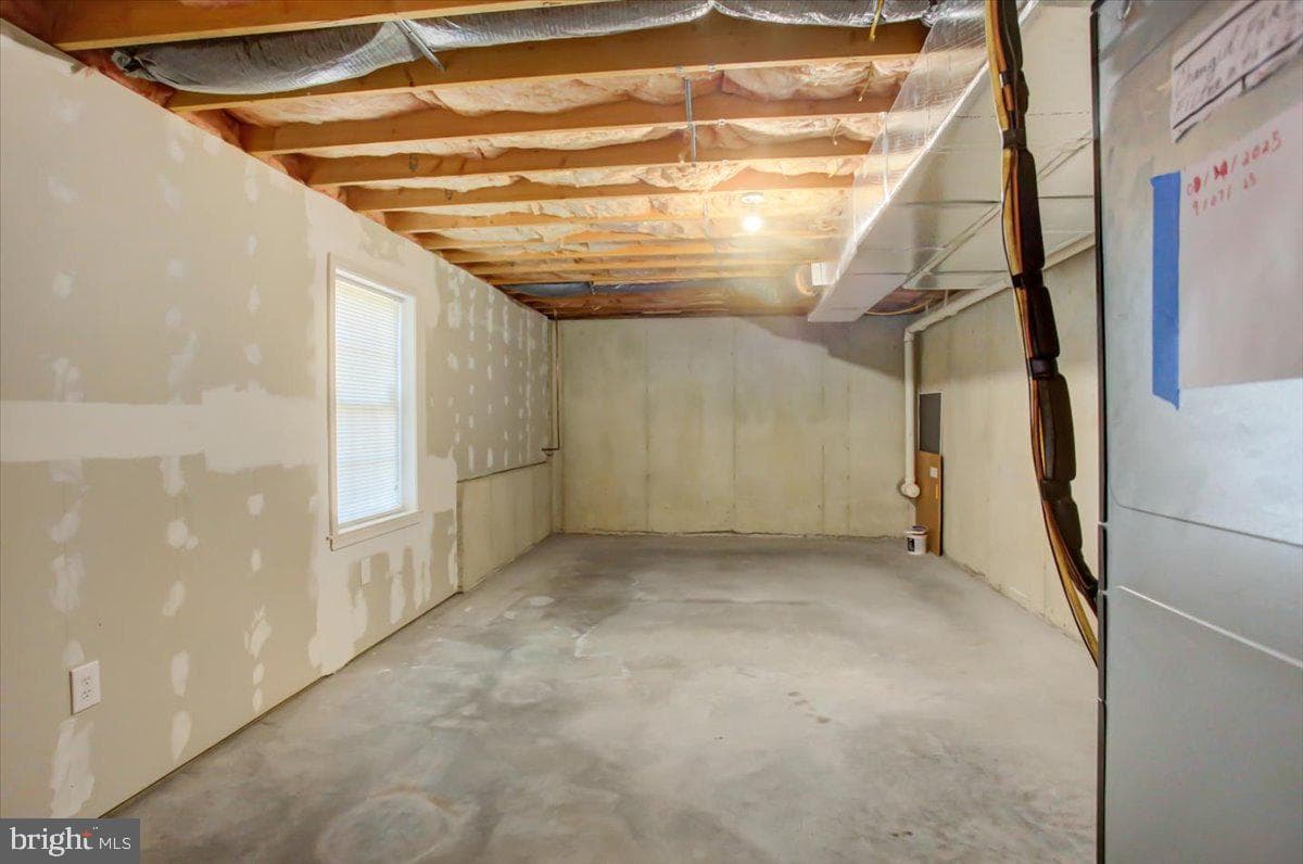 822 Lindia Road photo 46