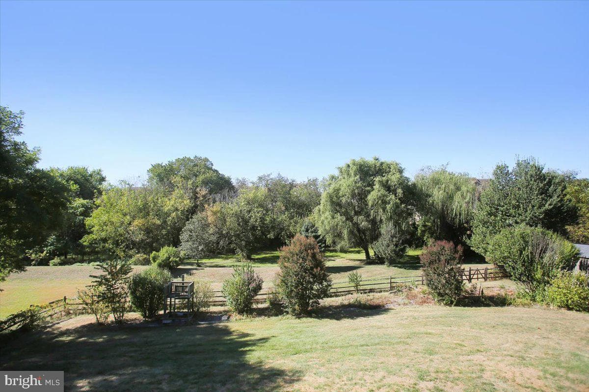 822 Lindia Road photo 52