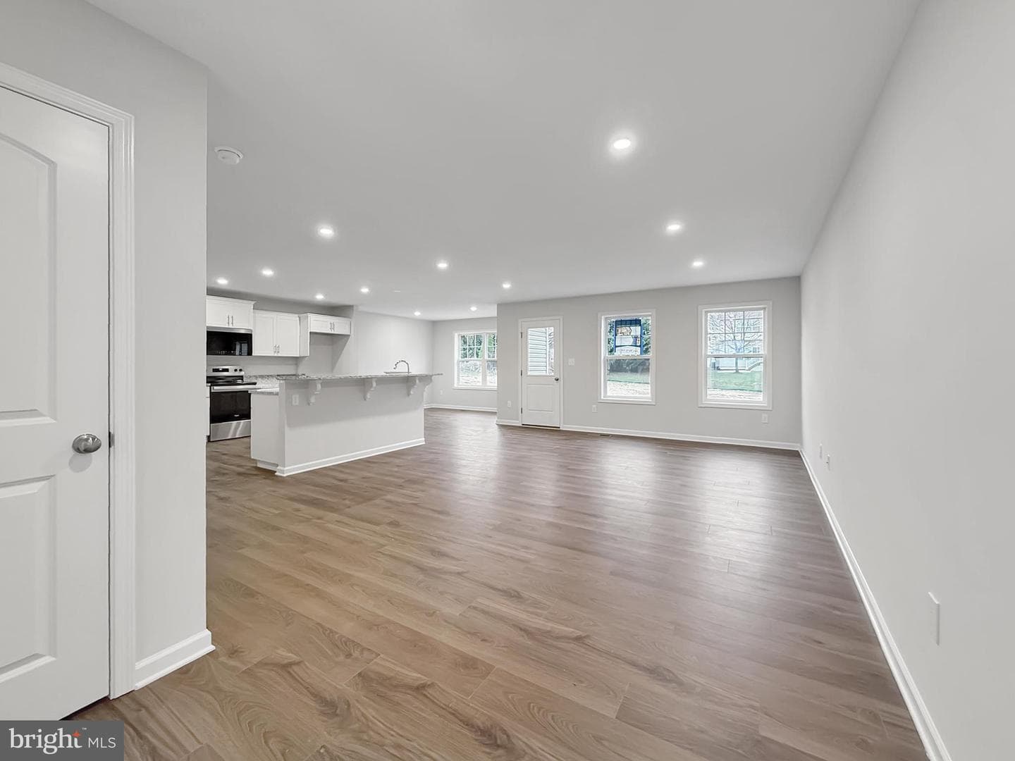 5877 Buchanan Drive photo 6