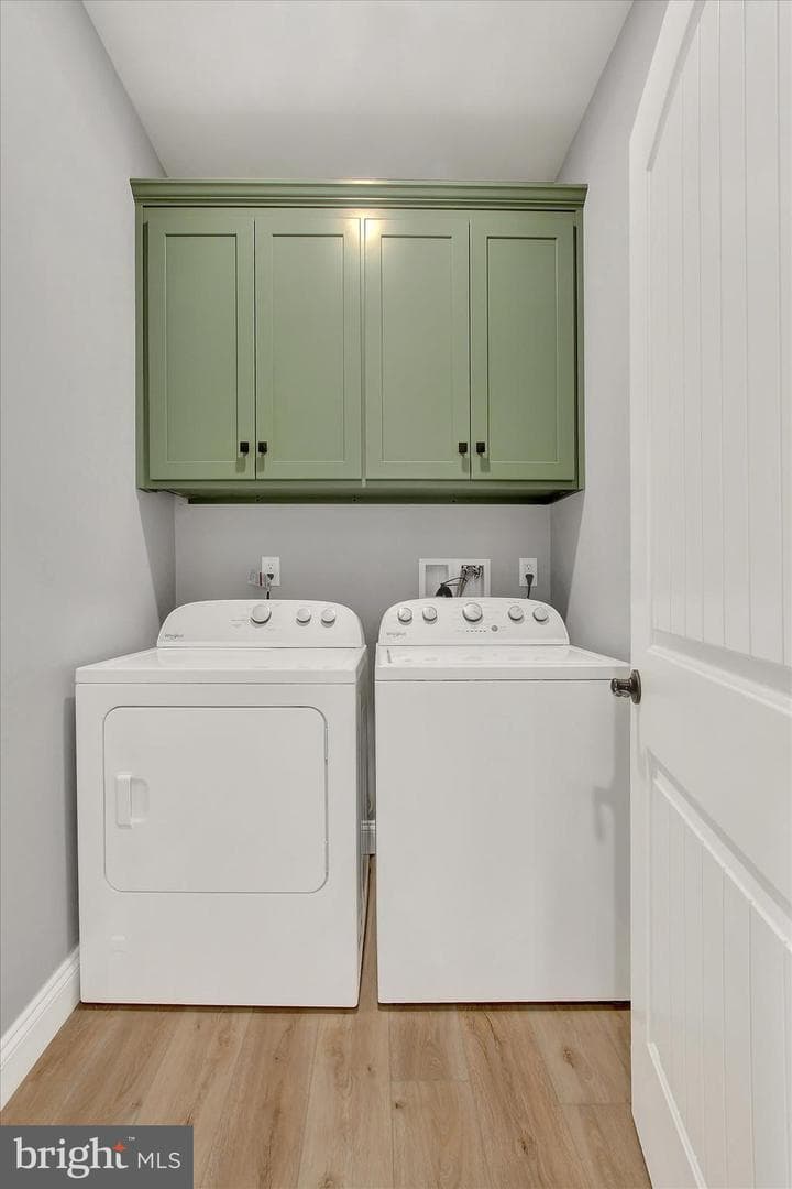 13189 Seneca Drive photo 23
