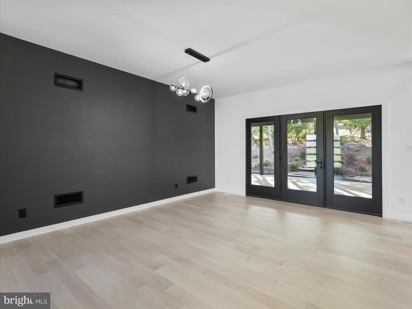 1868 Carrera Drive photo 28