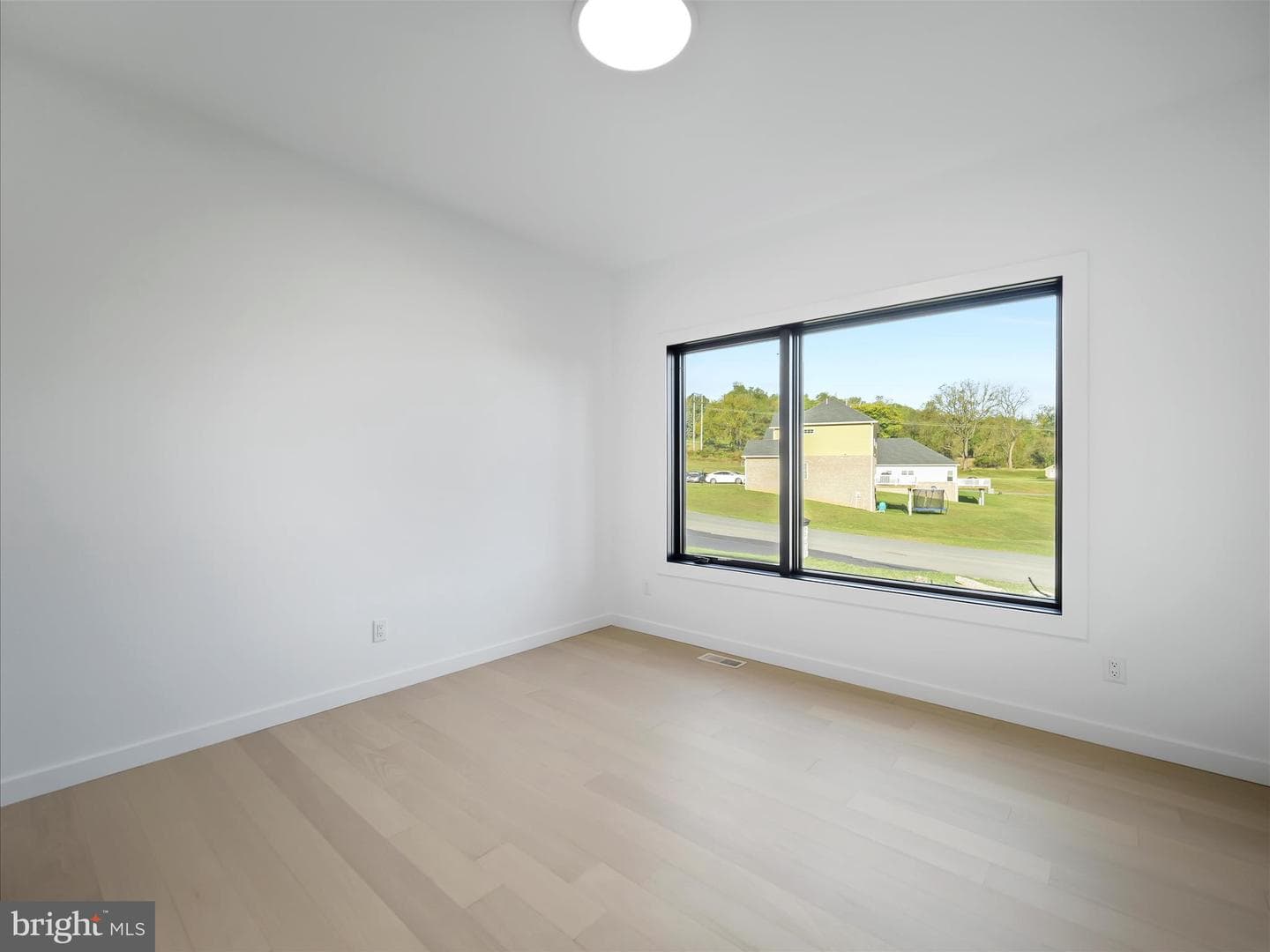 1868 Carrera Drive photo 8