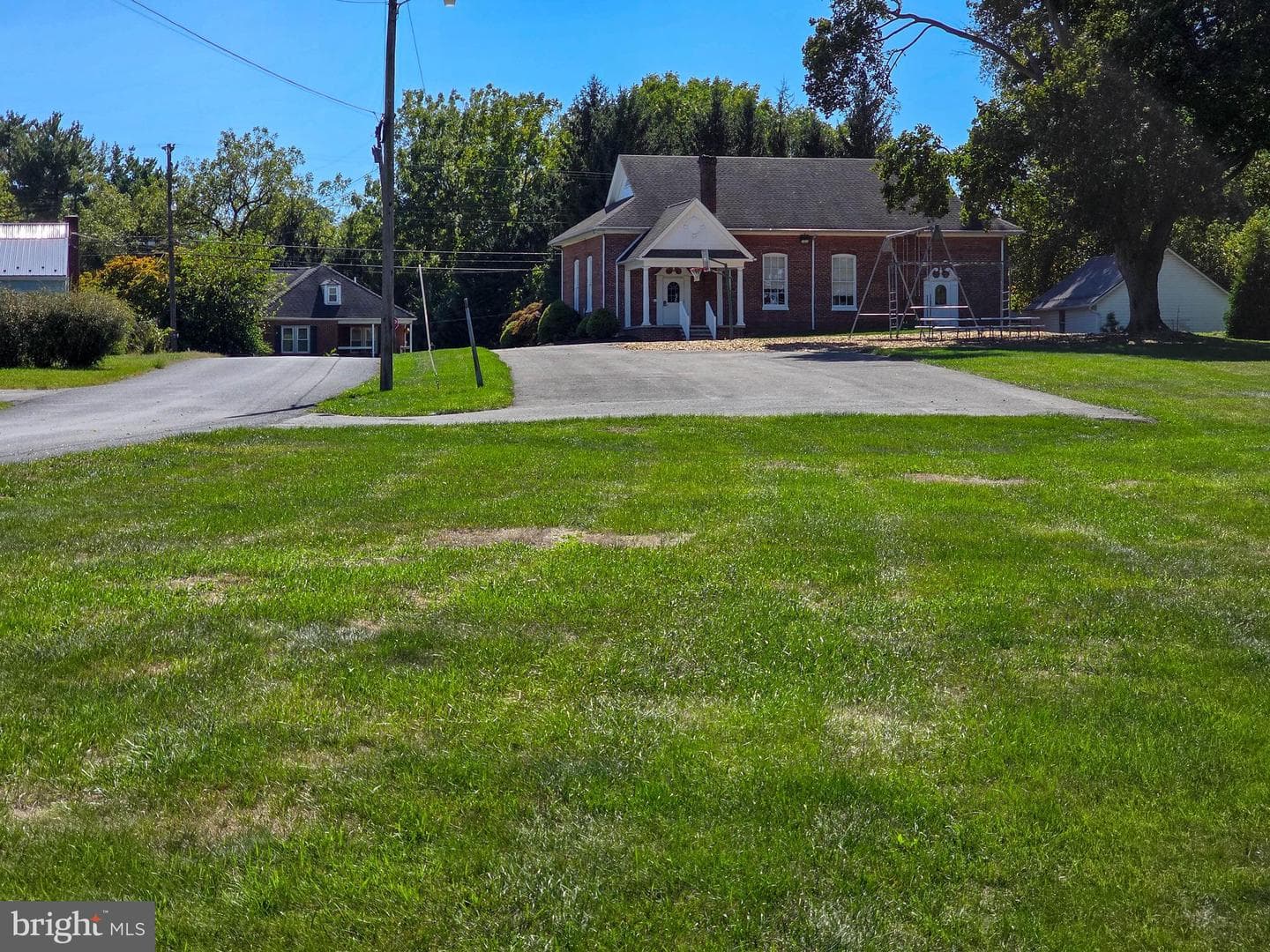 171 East Avenue photo 22