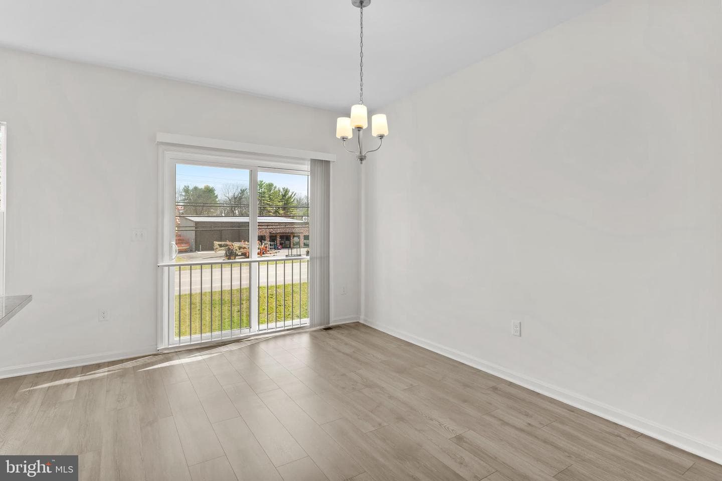 3381 Landmark Court photo 10