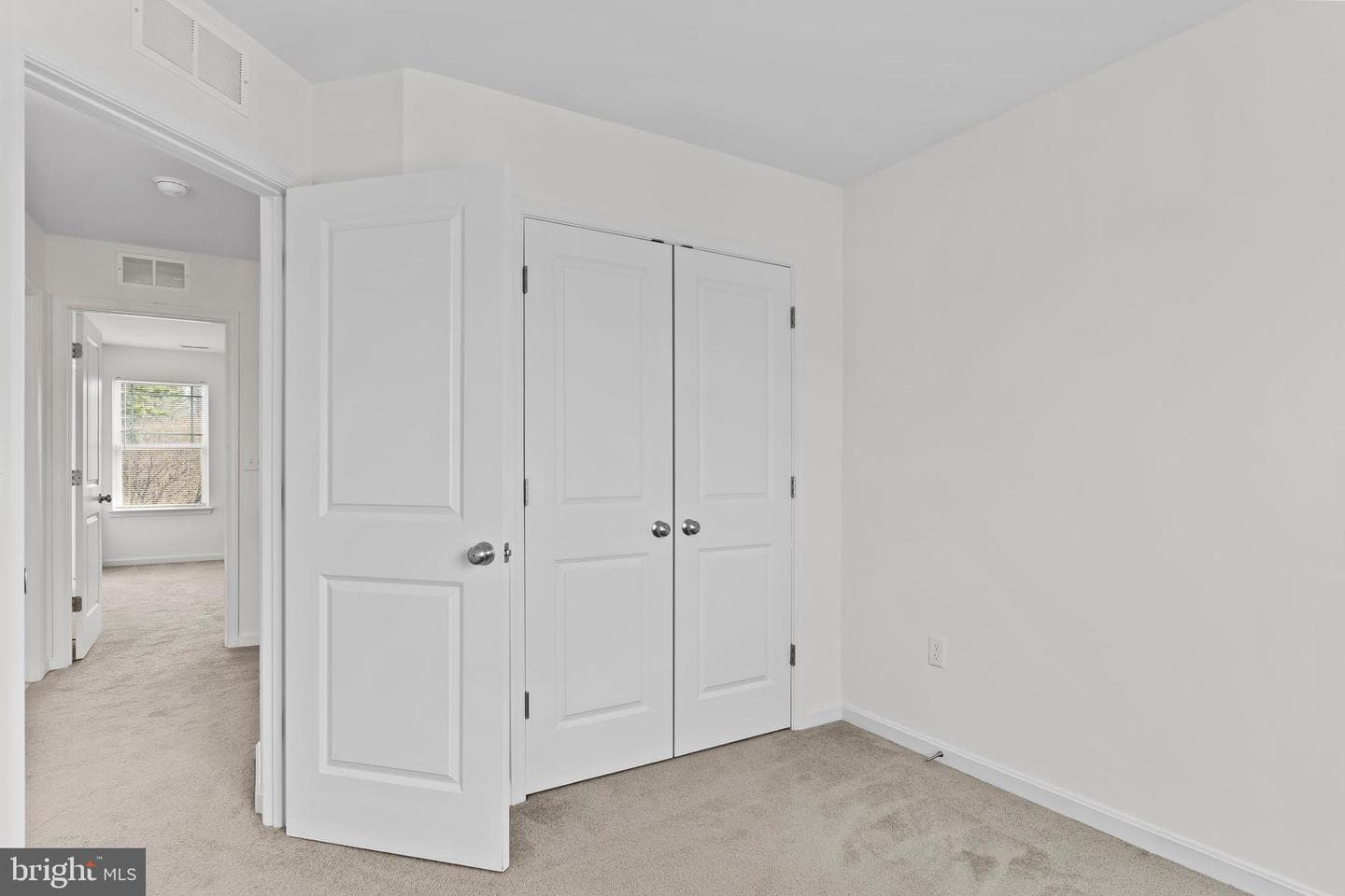 3381 Landmark Court photo 28