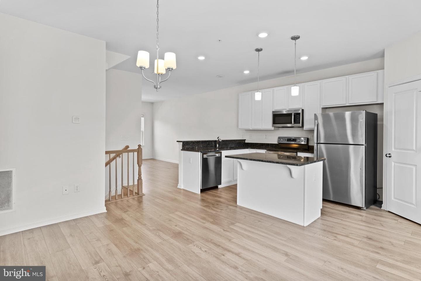 3381 Landmark Court photo 9