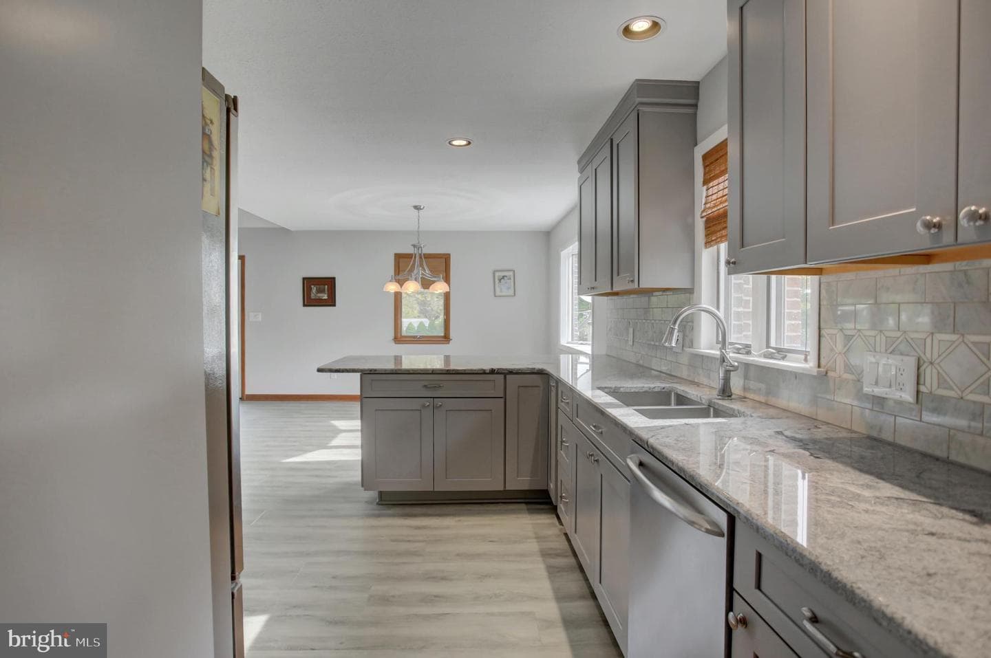 10050 Mccreary Road photo 30