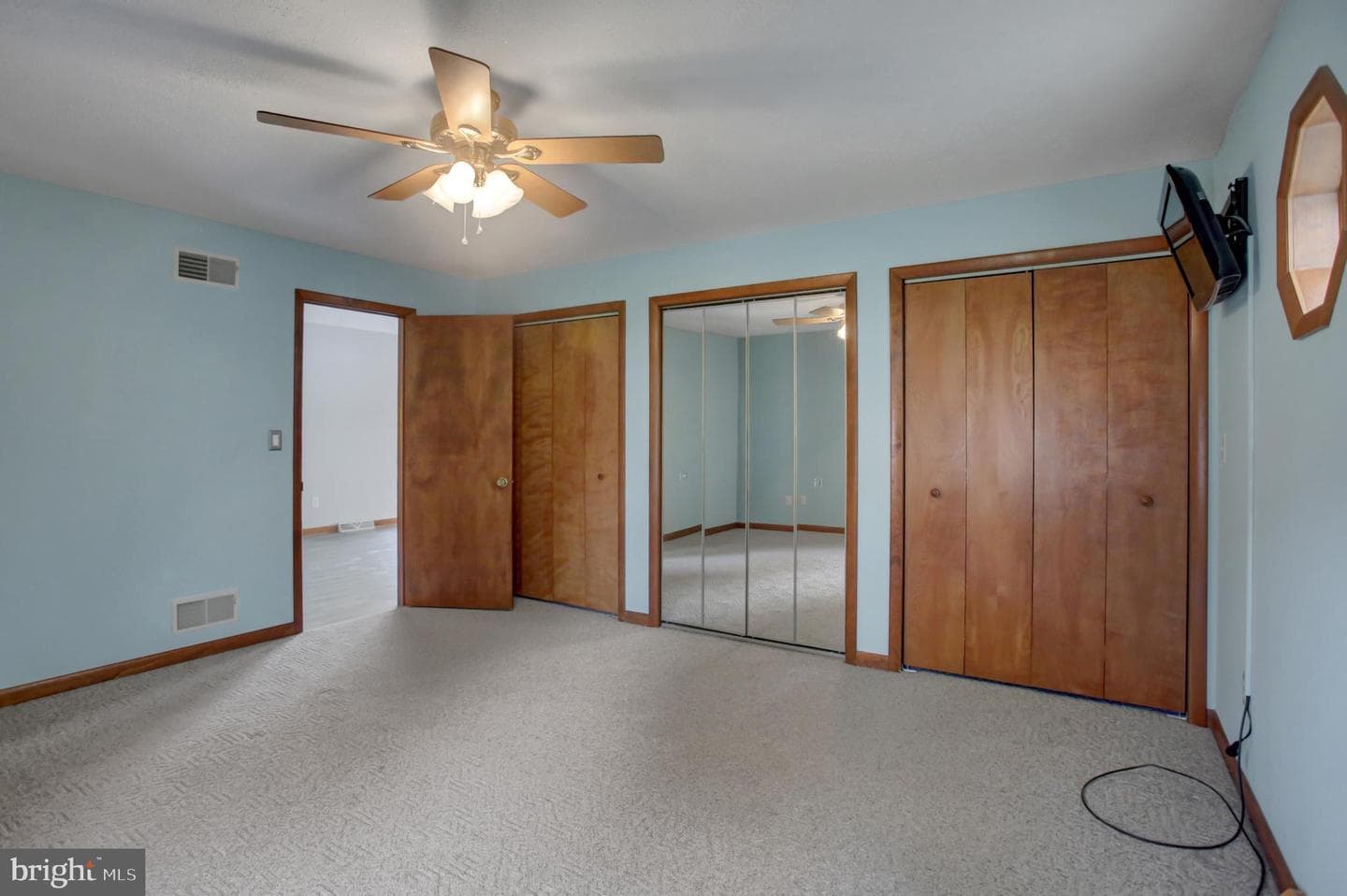 10050 Mccreary Road photo 37