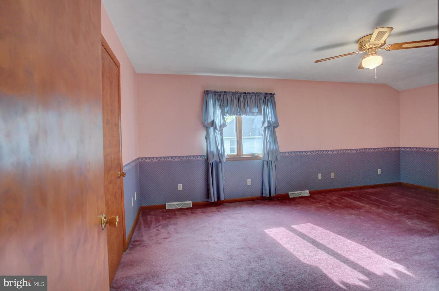 10050 Mccreary Road photo 50