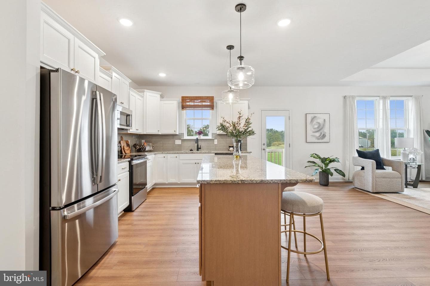 1520 Falcon Ln # 251 photo 7
