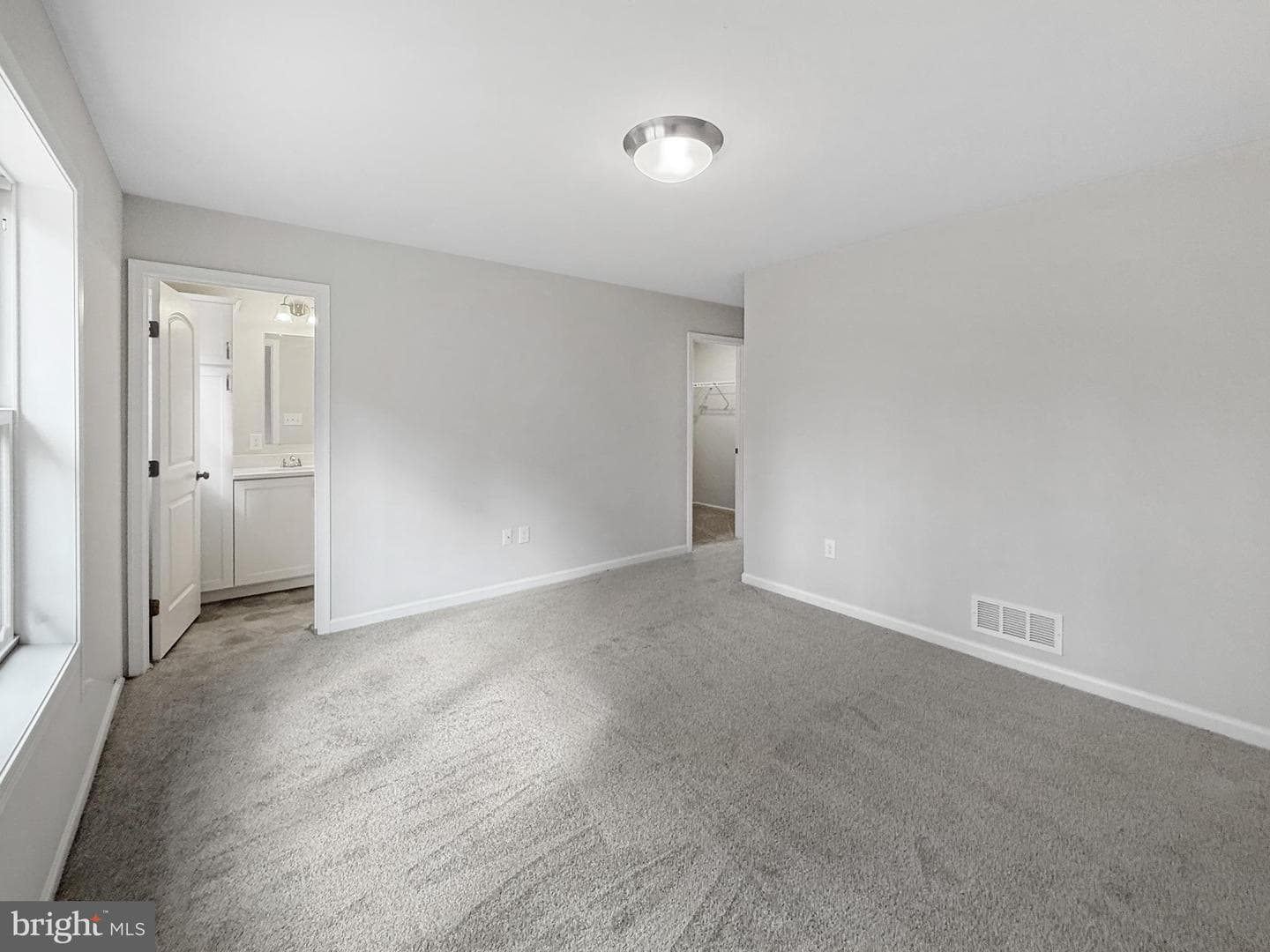 197 Echo Drive photo 28