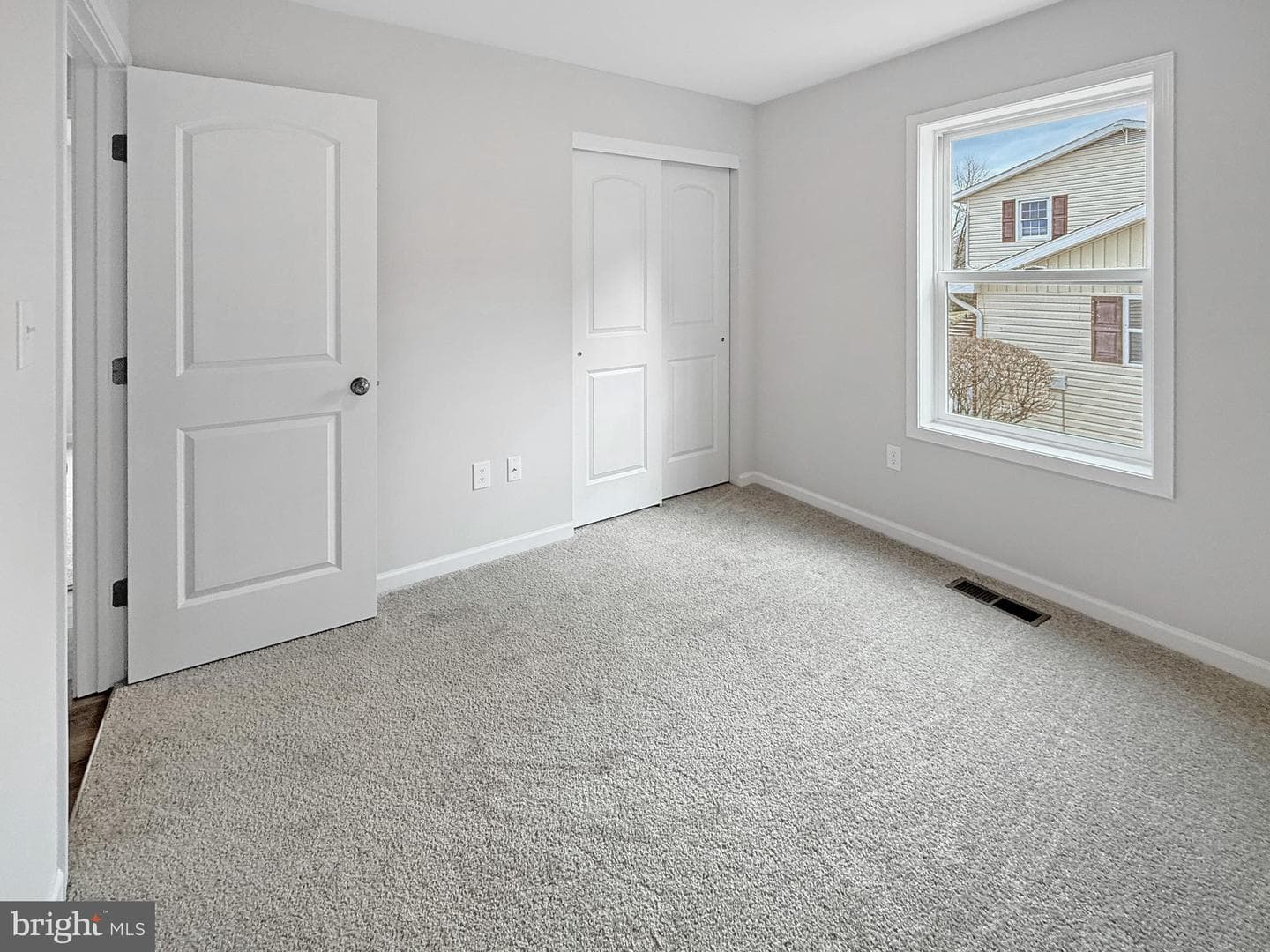 197 Echo Drive photo 37