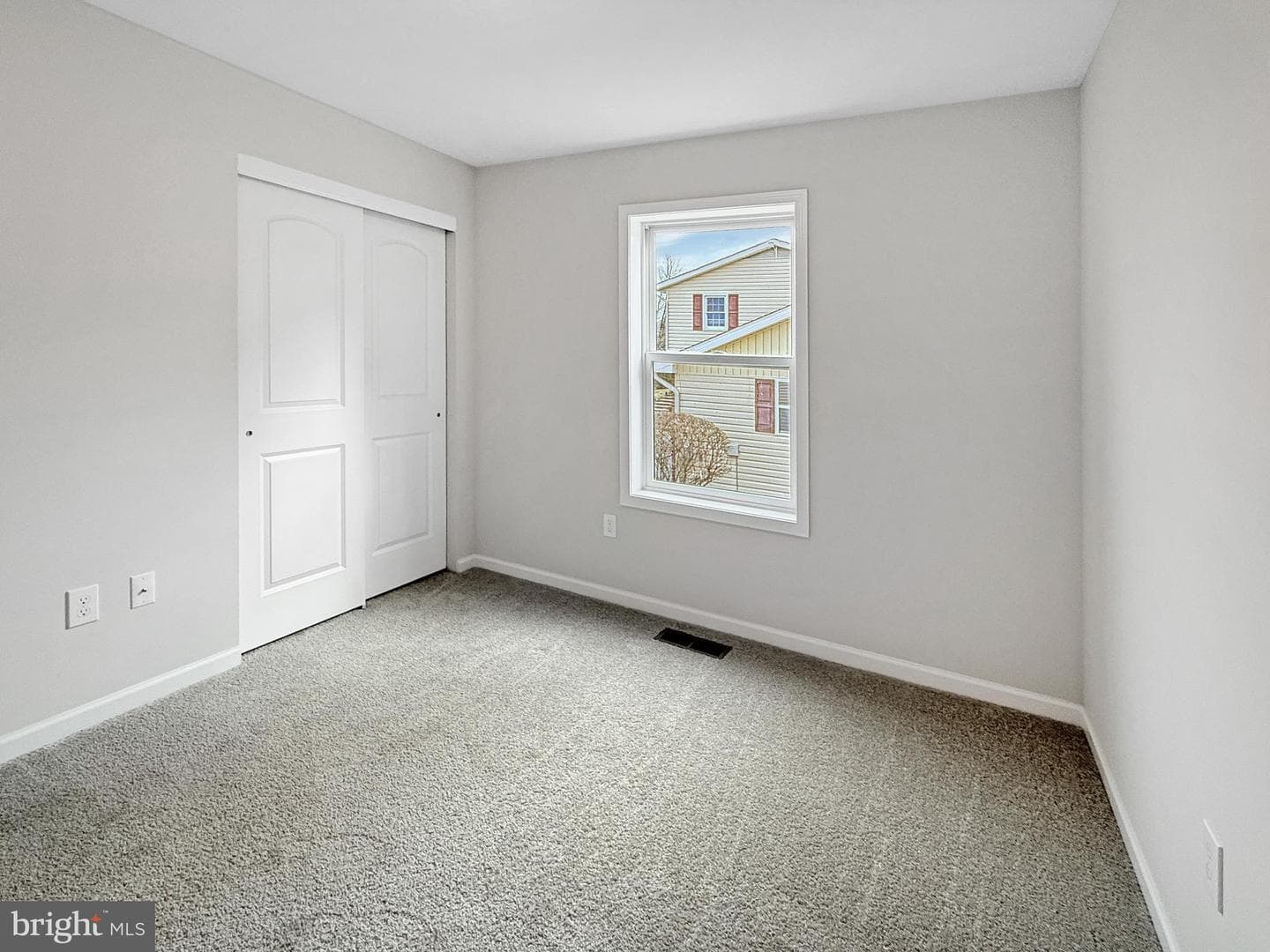 197 Echo Drive photo 38