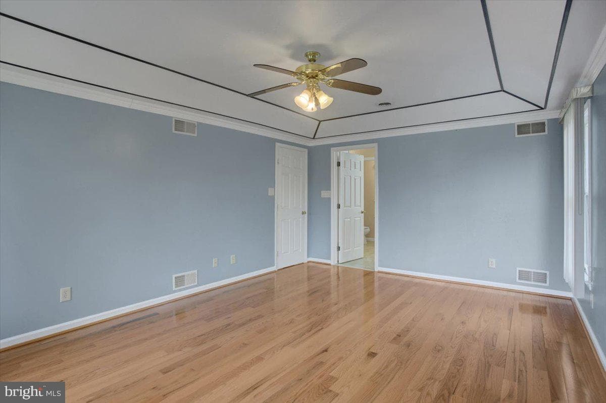3325 Muirfield Drive photo 32