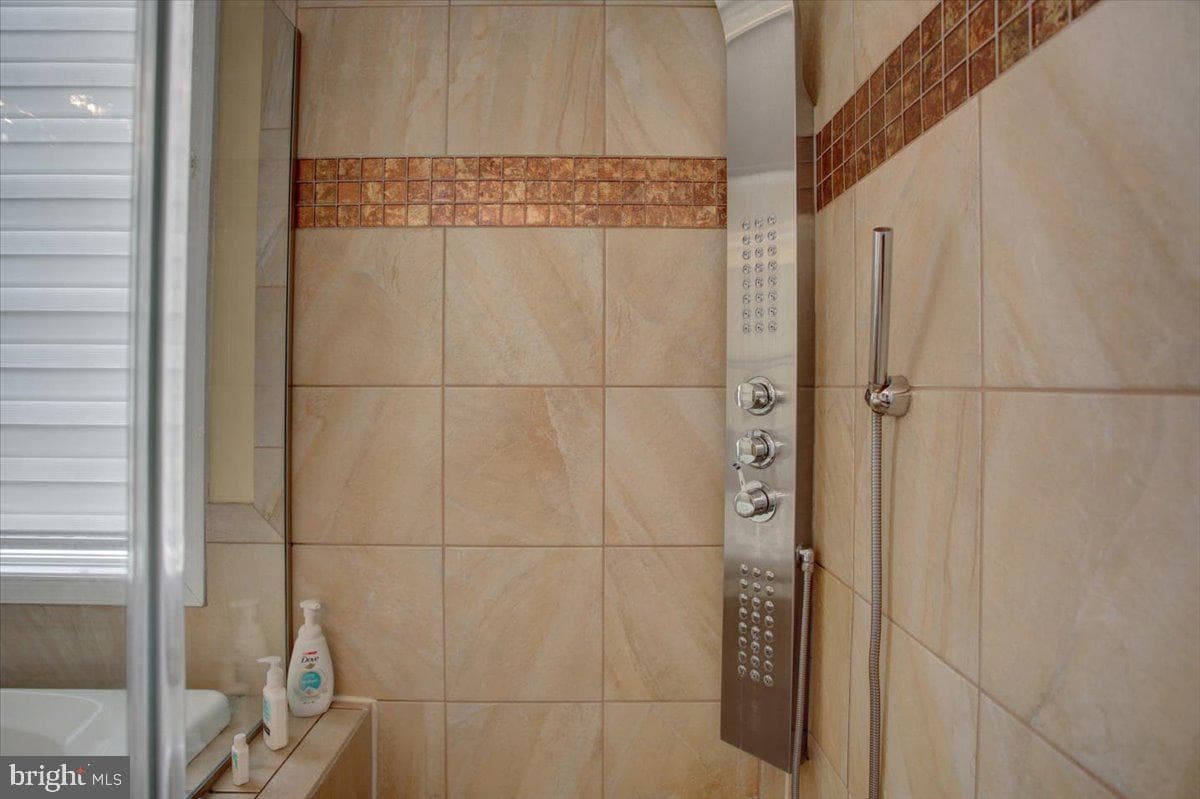 3325 Muirfield Drive photo 35