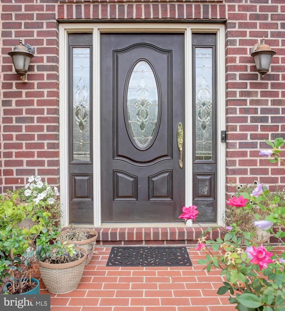 3325 Muirfield Drive photo 4