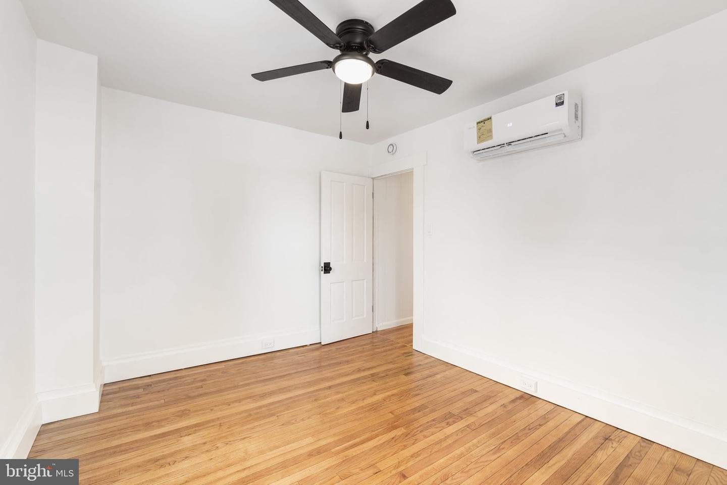 101 Fairview Avenue W photo 23
