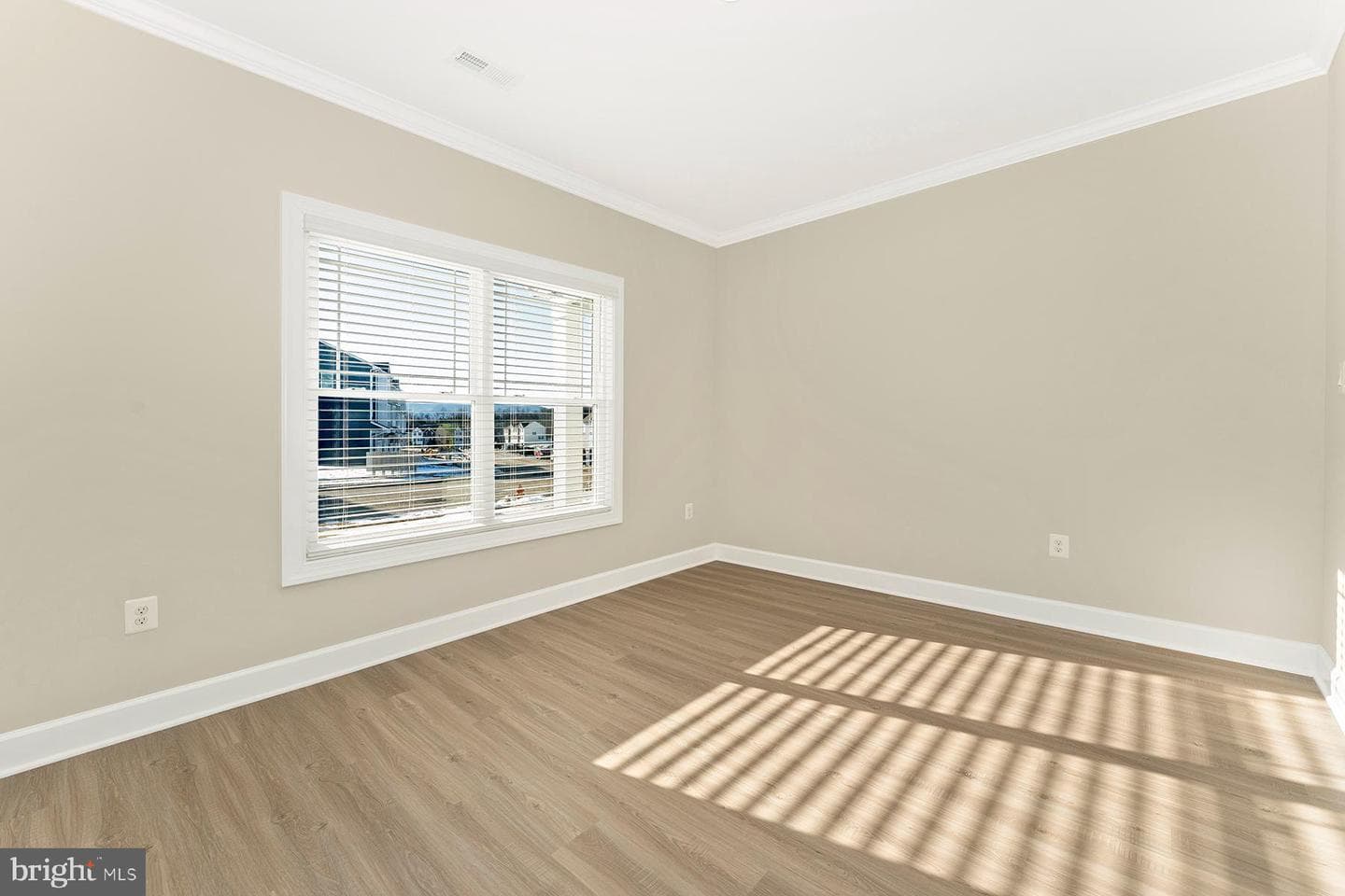 504 Abigail Ave photo 17