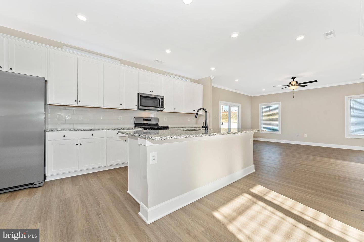 512 Abigail Ave photo 12