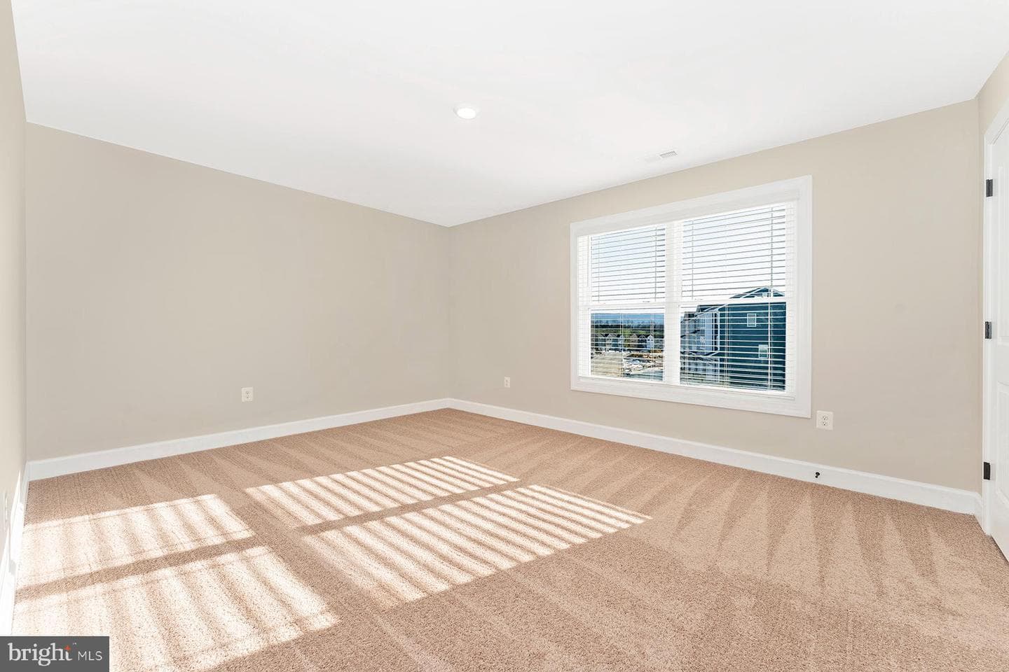 512 Abigail Ave photo 20