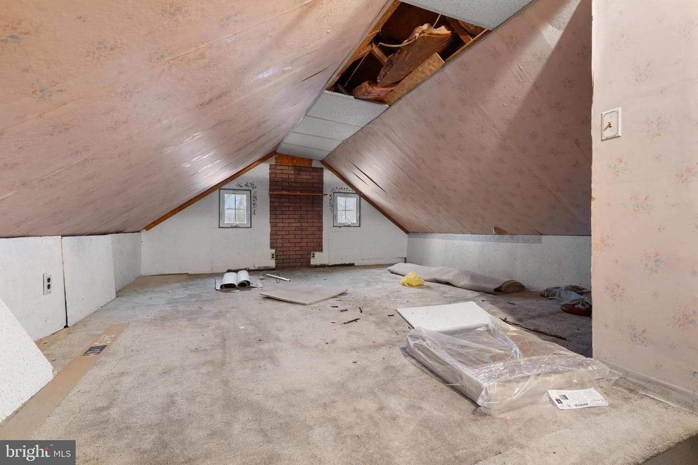 3876 Lincoln Street photo 16