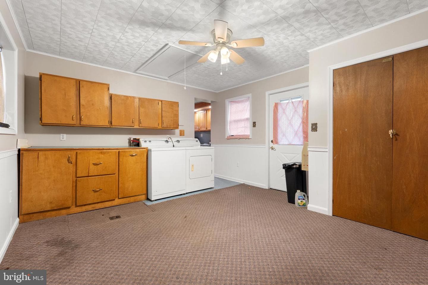 3876 Lincoln Street photo 20