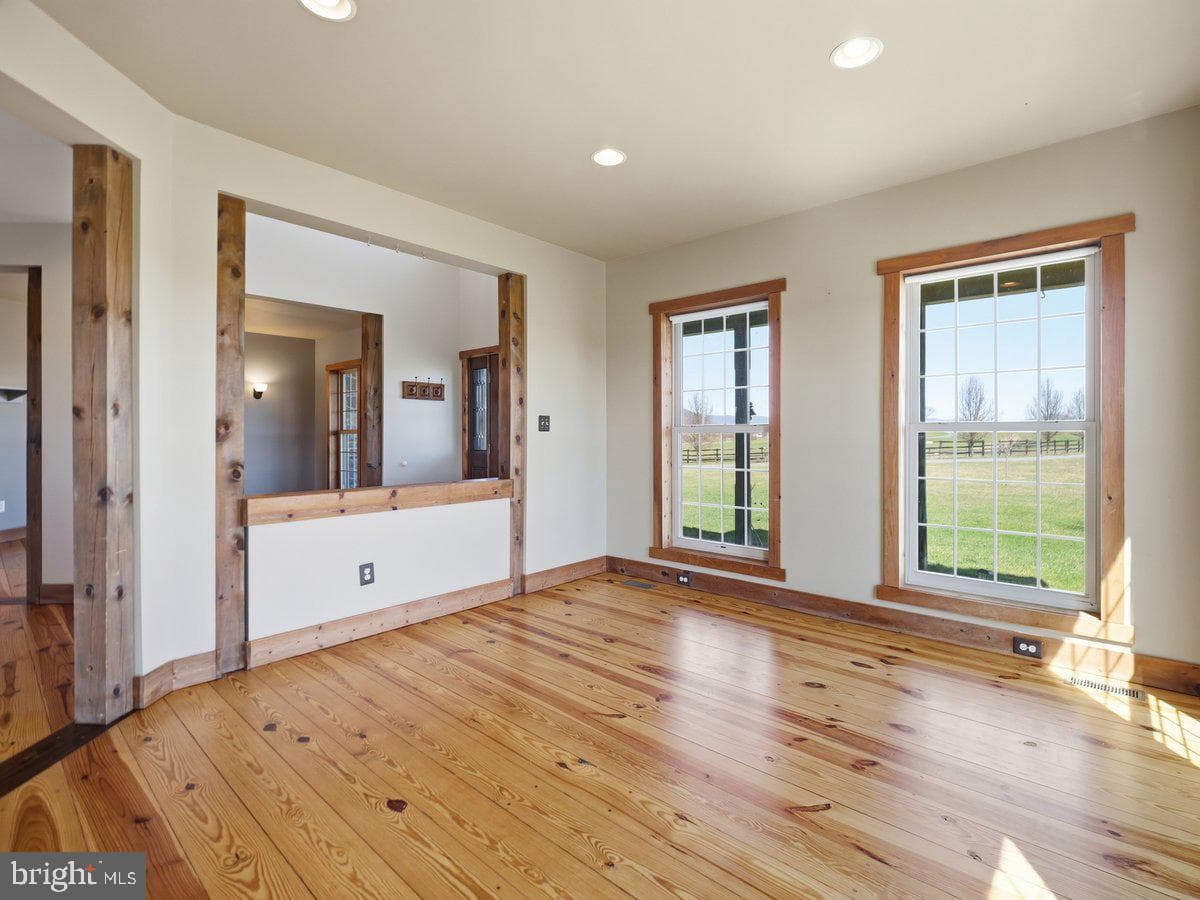 9763 Blue Spring Road photo 11