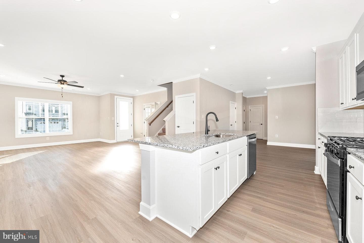 508 Abigail Ave photo 13
