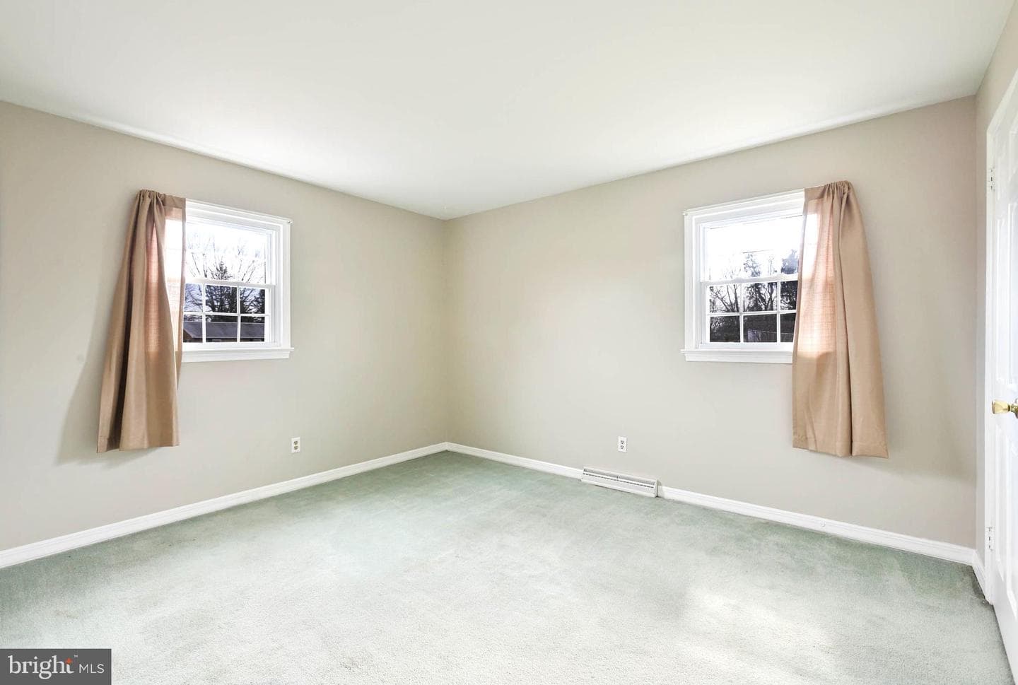 296 Kauffman Street photo 16