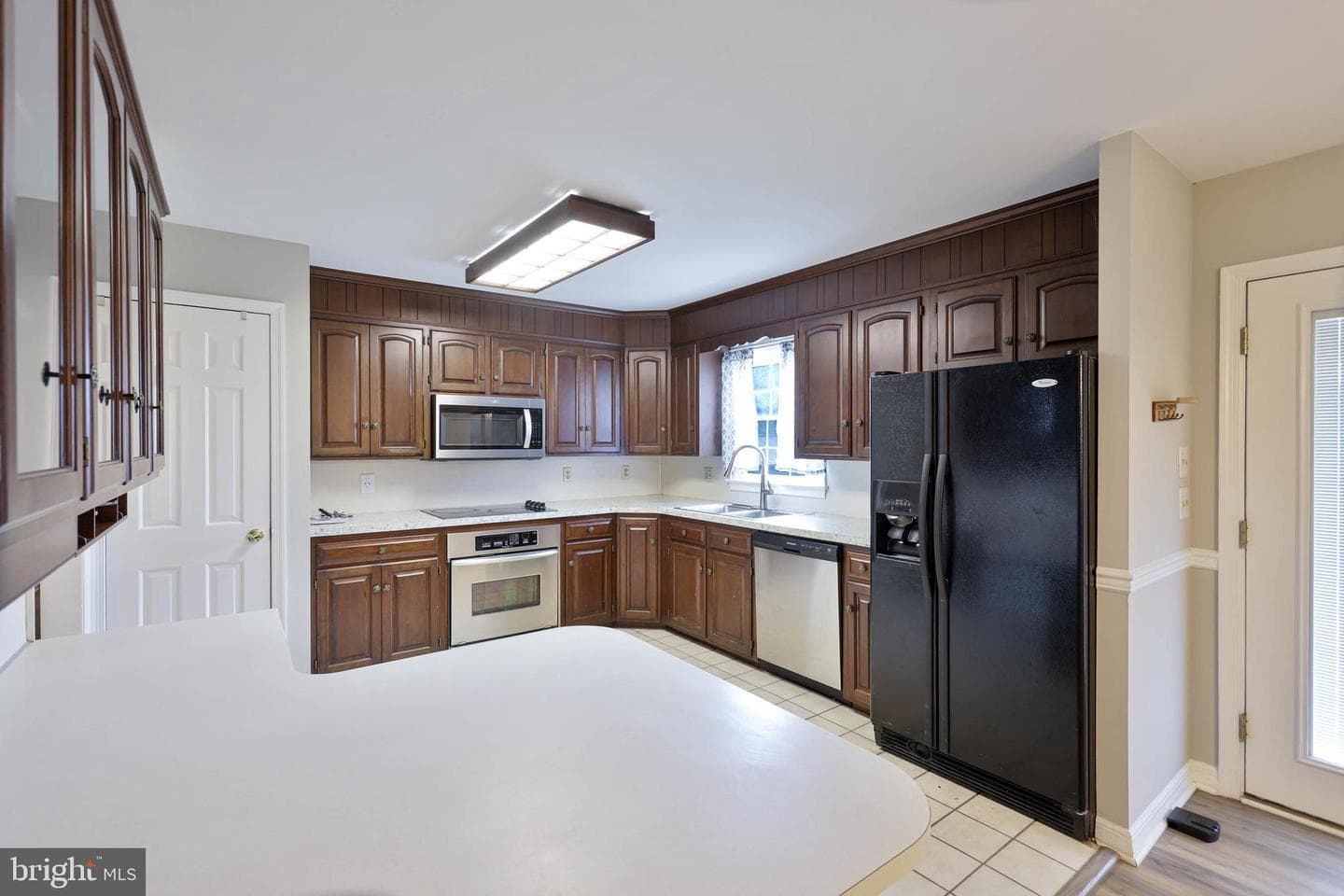 296 Kauffman Street photo 3