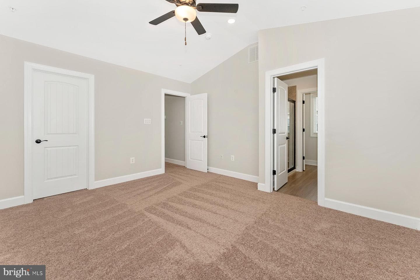 541 Bartholomew Dr photo 20