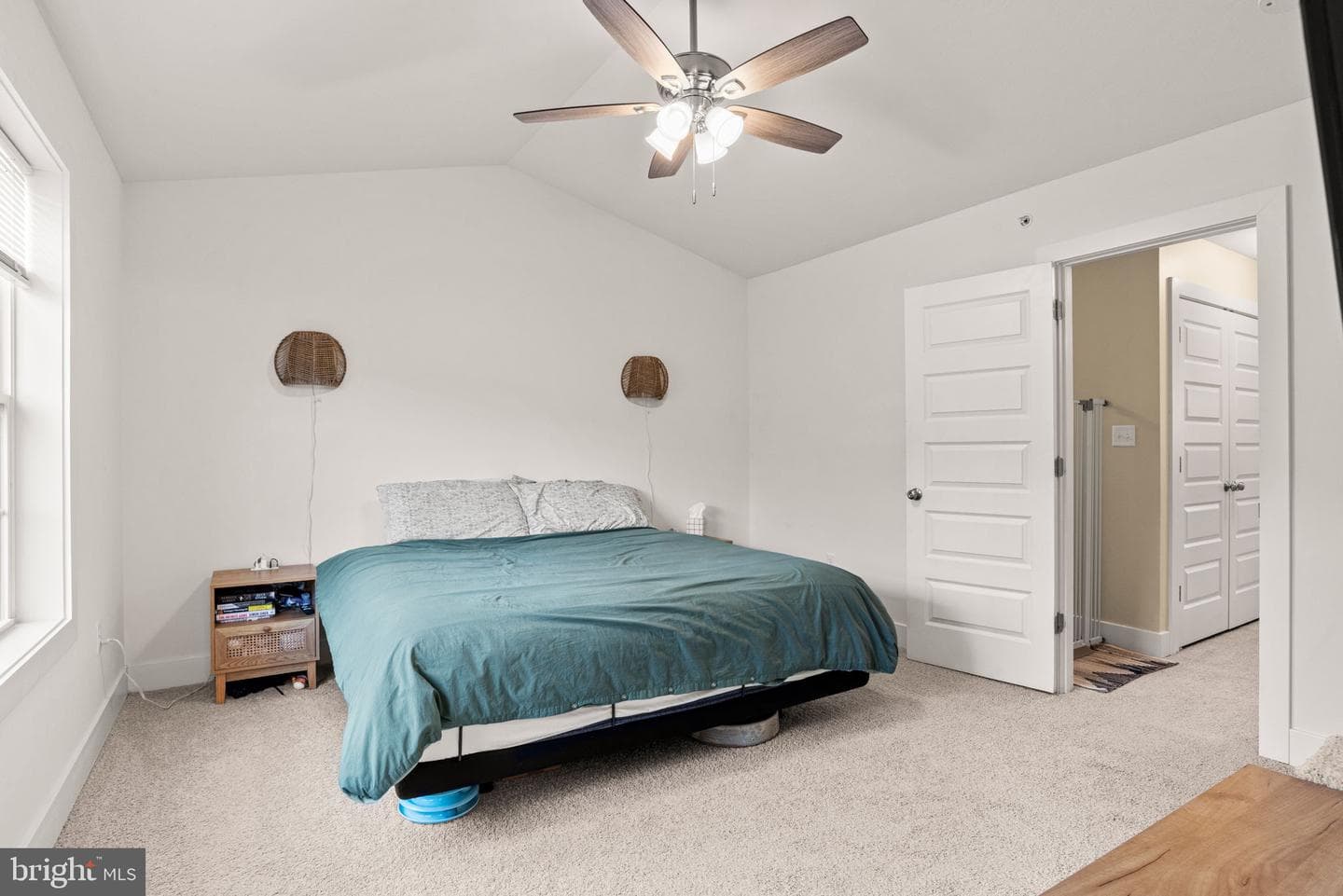 8796 Hillside Way photo 18