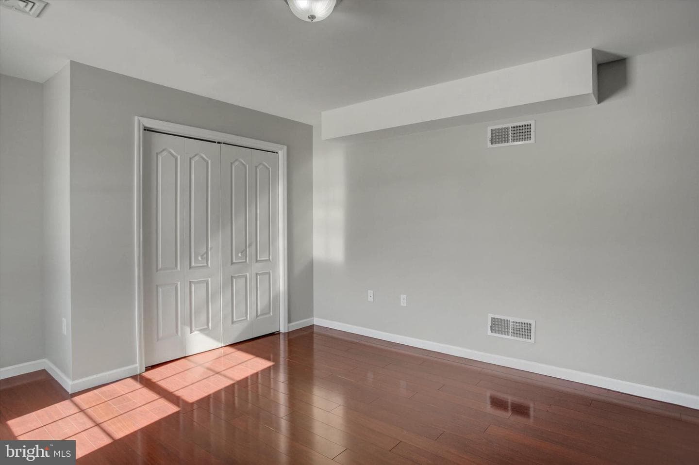 3618 Hickory Court photo 16