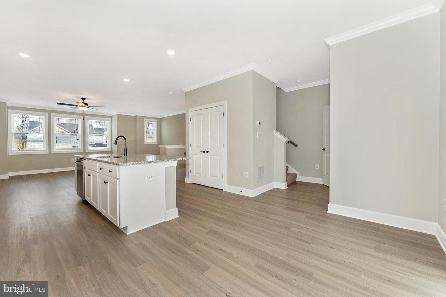 545 Bartholomew Drive photo 14