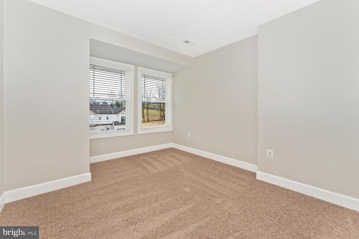 545 Bartholomew Drive photo 24