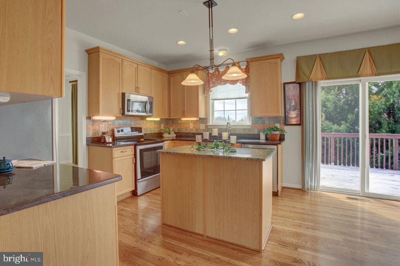 108 Bridle Hill Court photo 15