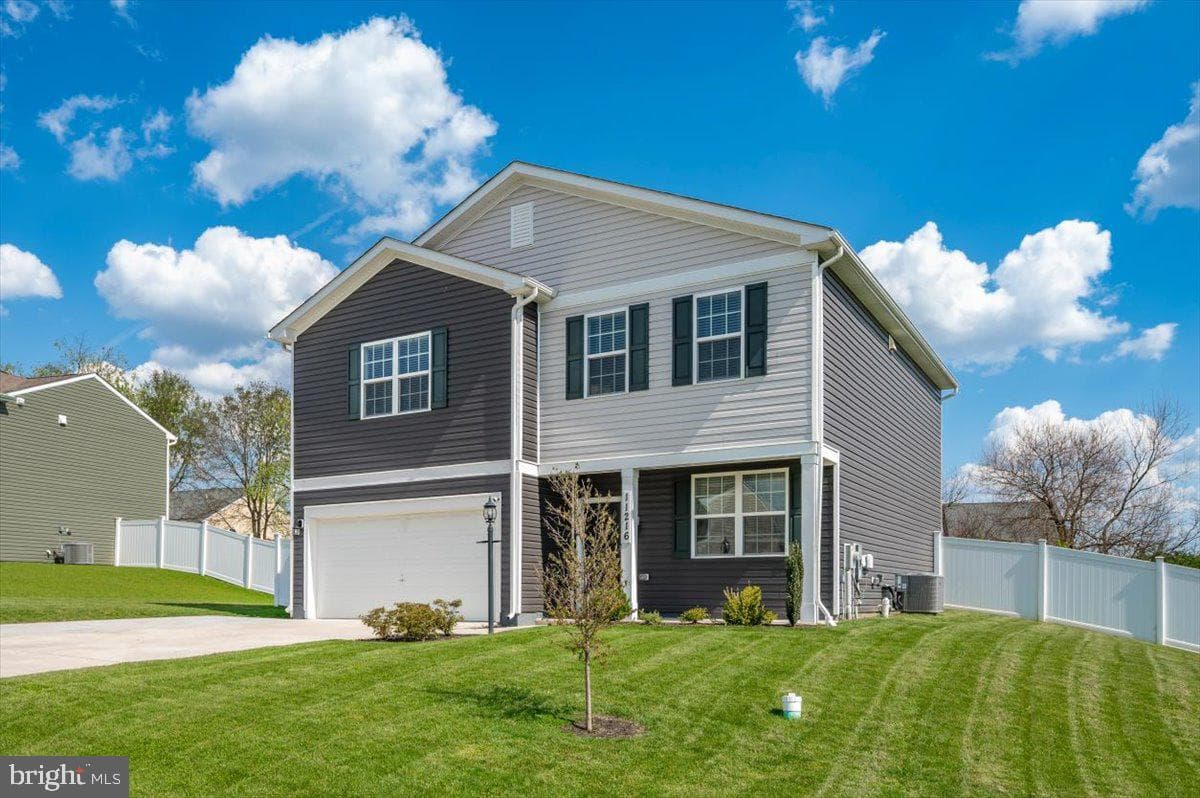 11216 Cross Fields Drive