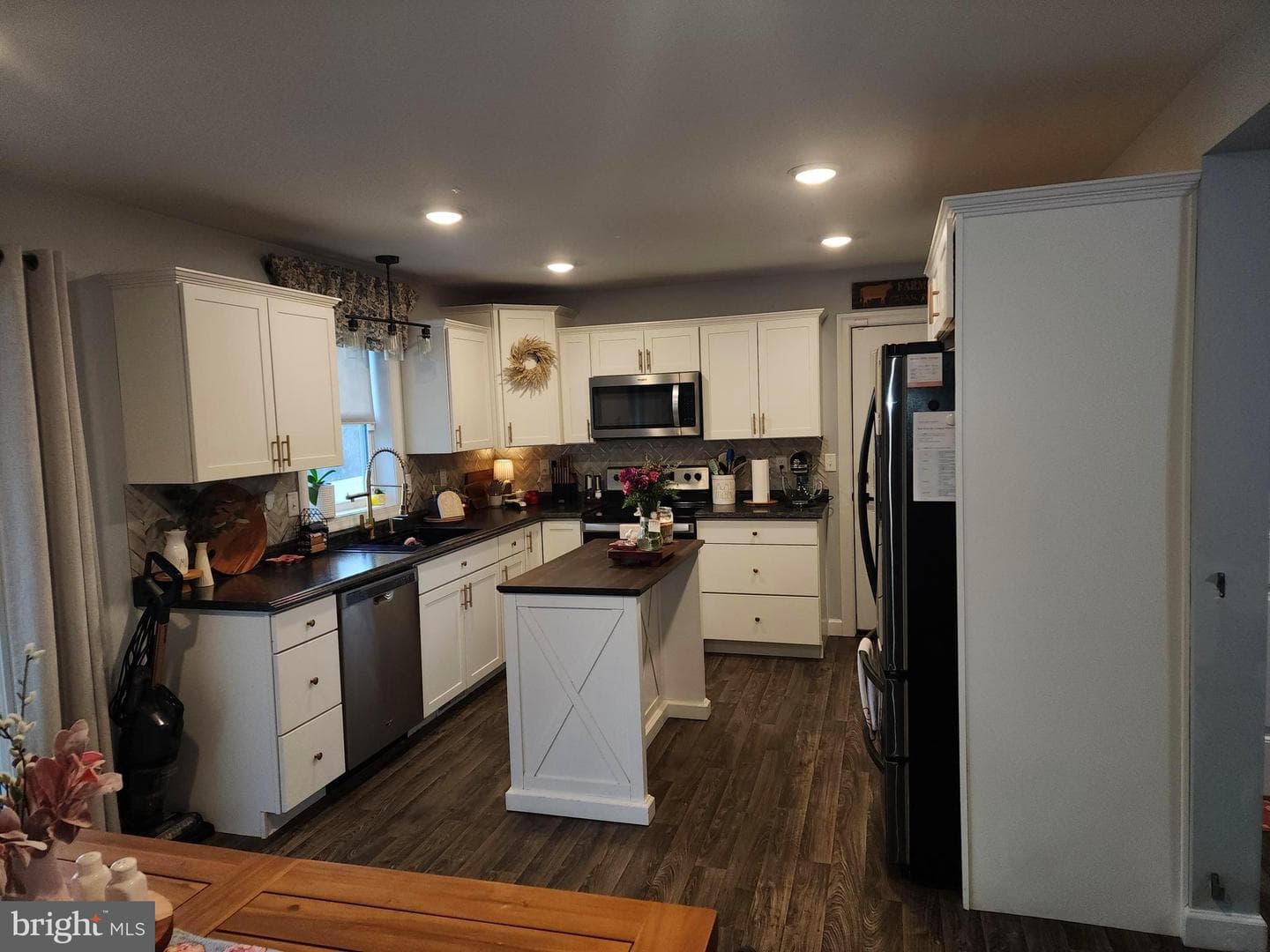 3683 Percy Avenue photo 18