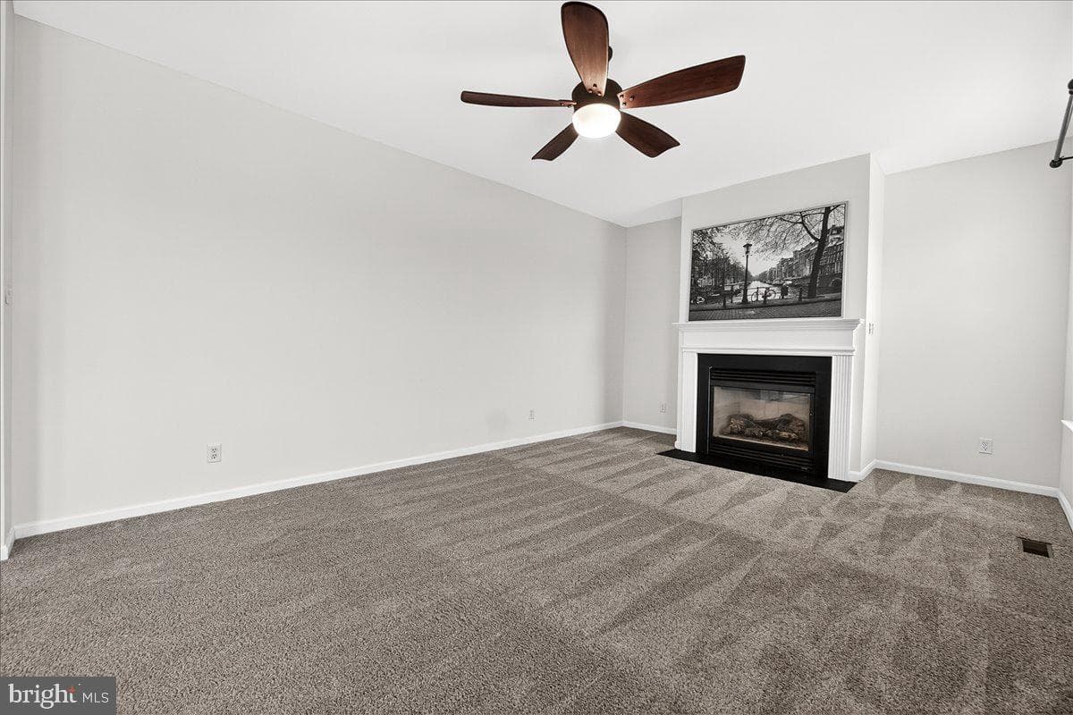 603 N Shannon photo 14